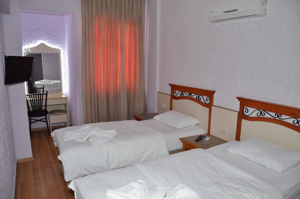 Ozturk Hotel Antalya Szoba fotó