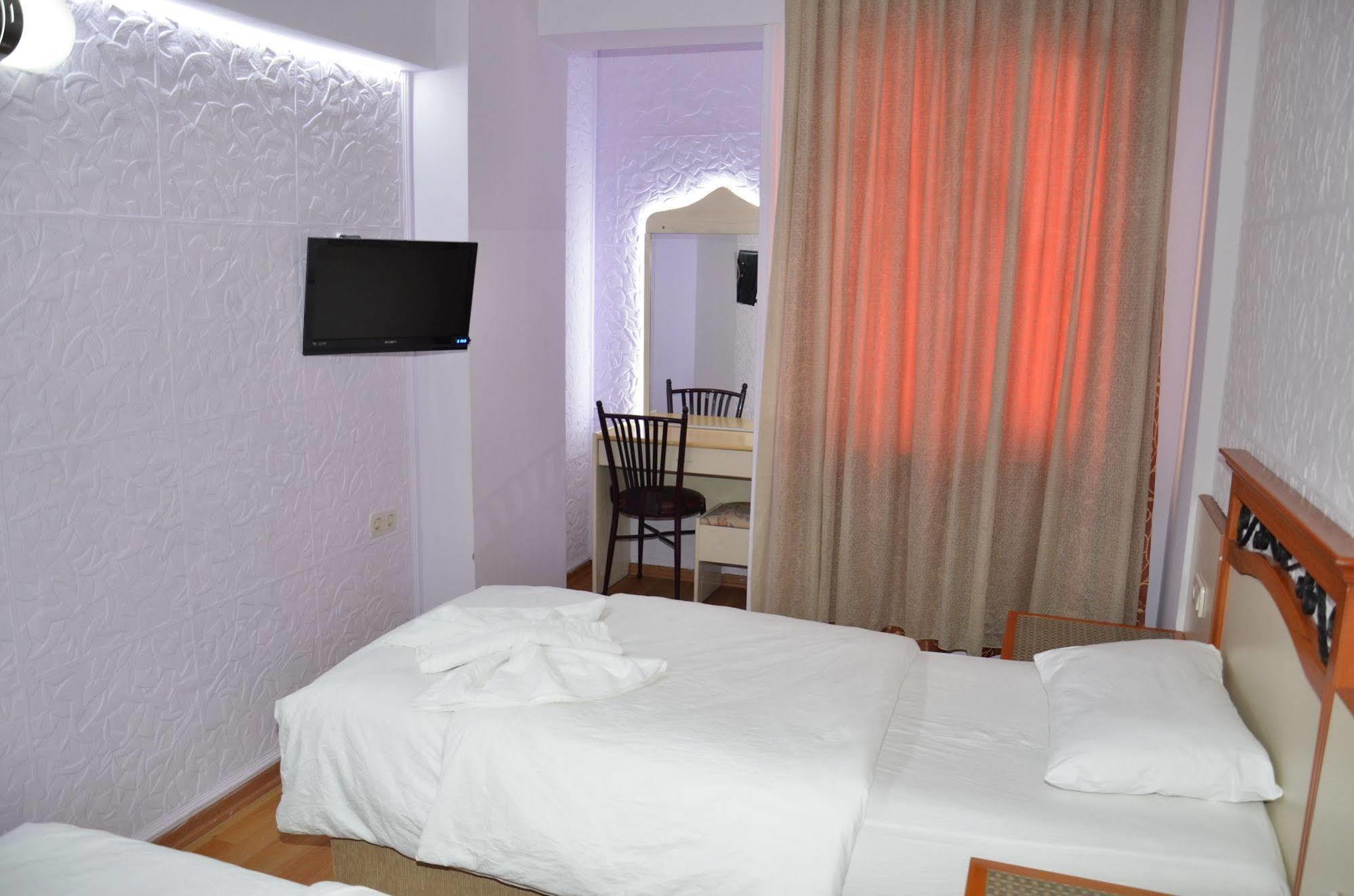 Ozturk Hotel Antalya Kültér fotó