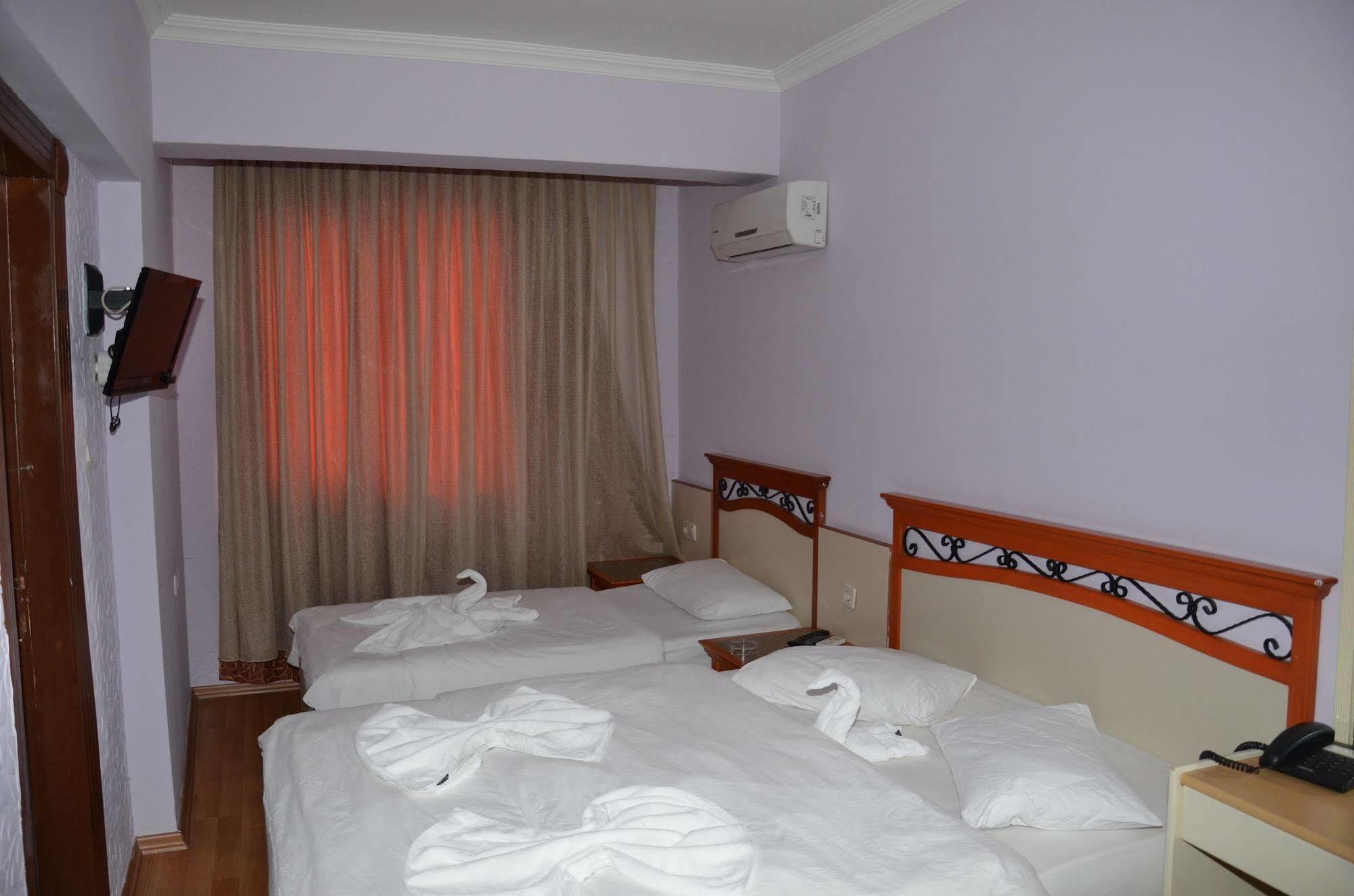 Ozturk Hotel Antalya Kültér fotó