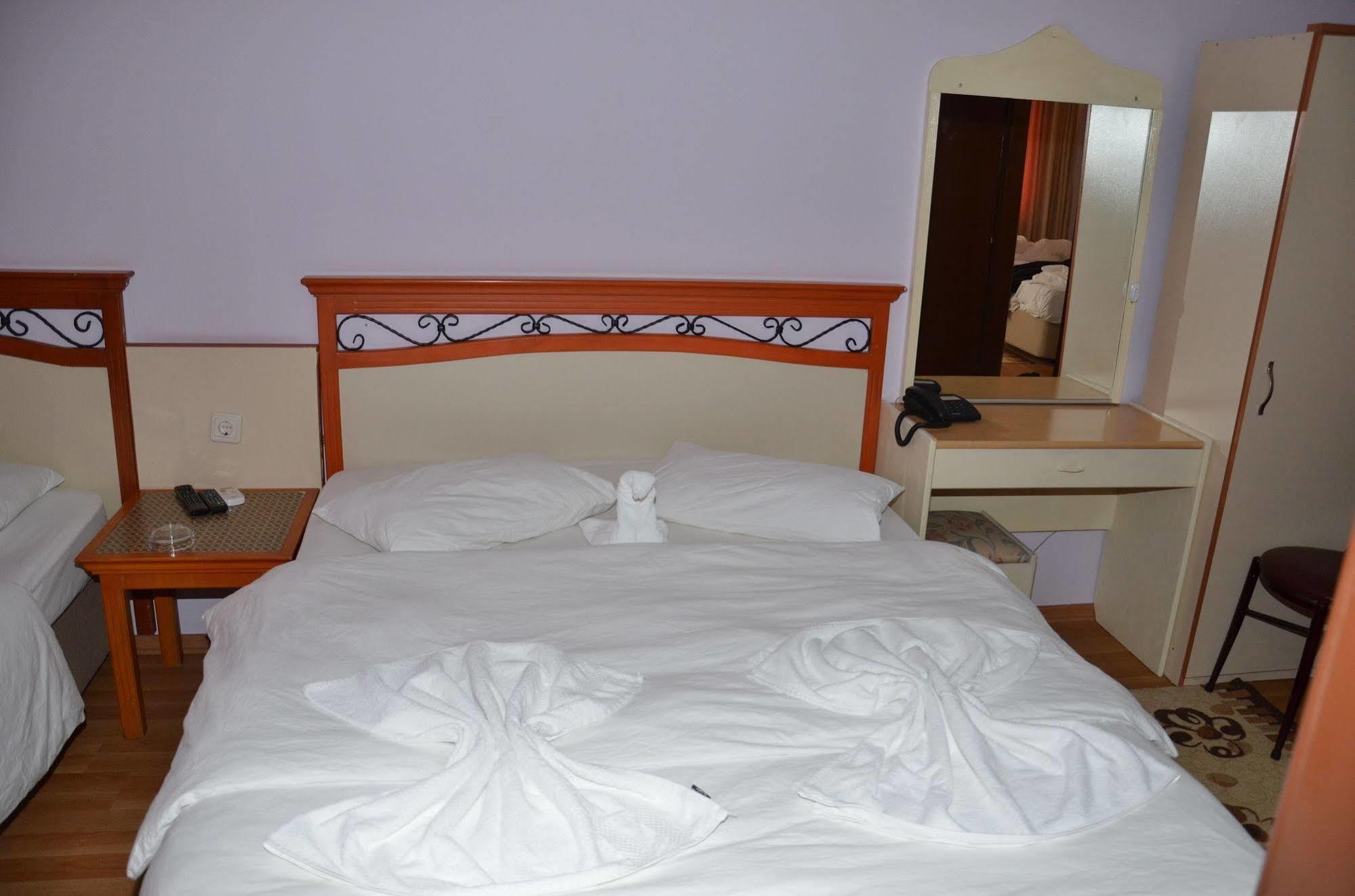 Ozturk Hotel Antalya Kültér fotó